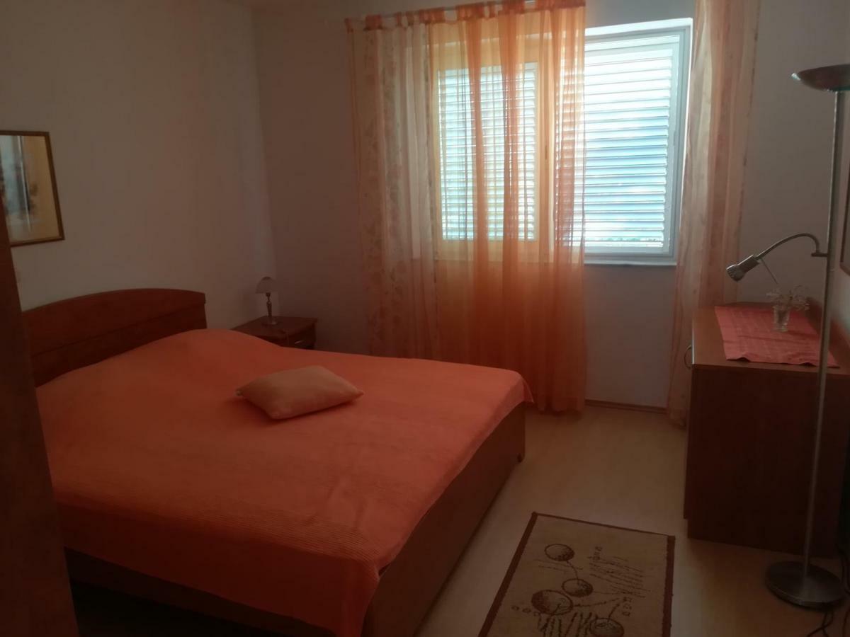 Apartmani Ivic Paka Rab Banjol Exterior photo