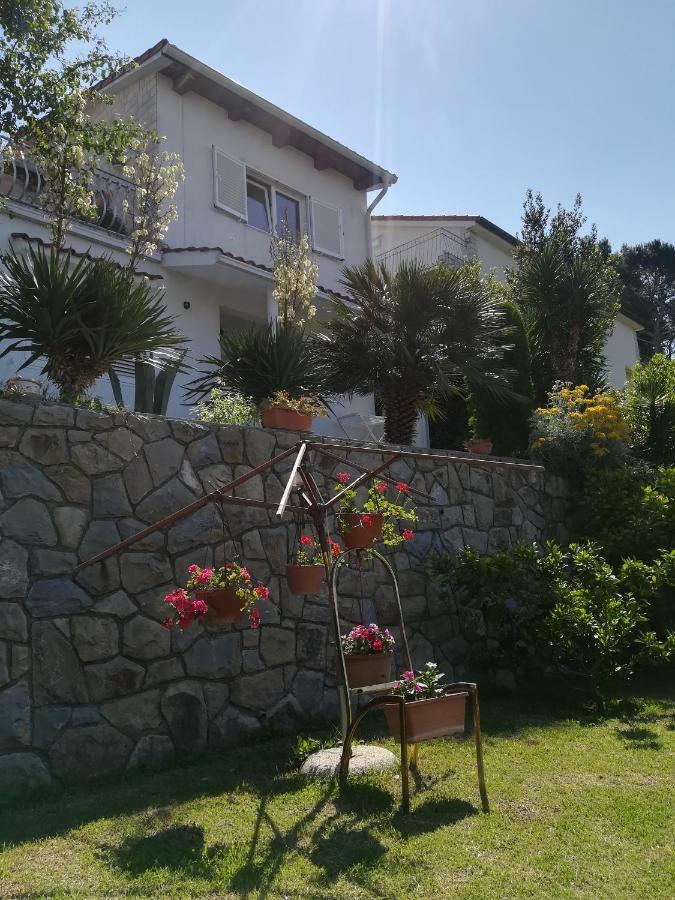 Apartmani Ivic Paka Rab Banjol Exterior photo