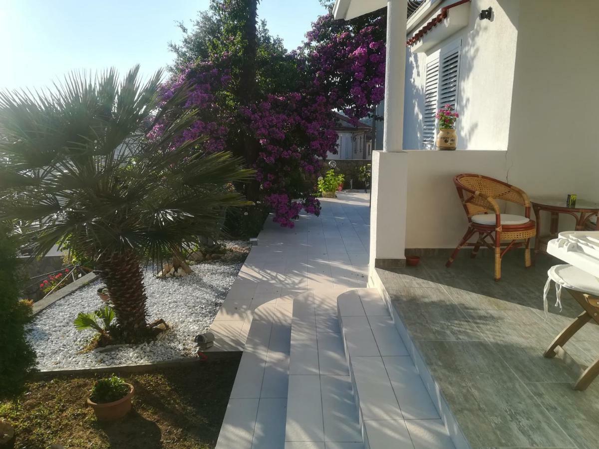 Apartmani Ivic Paka Rab Banjol Exterior photo