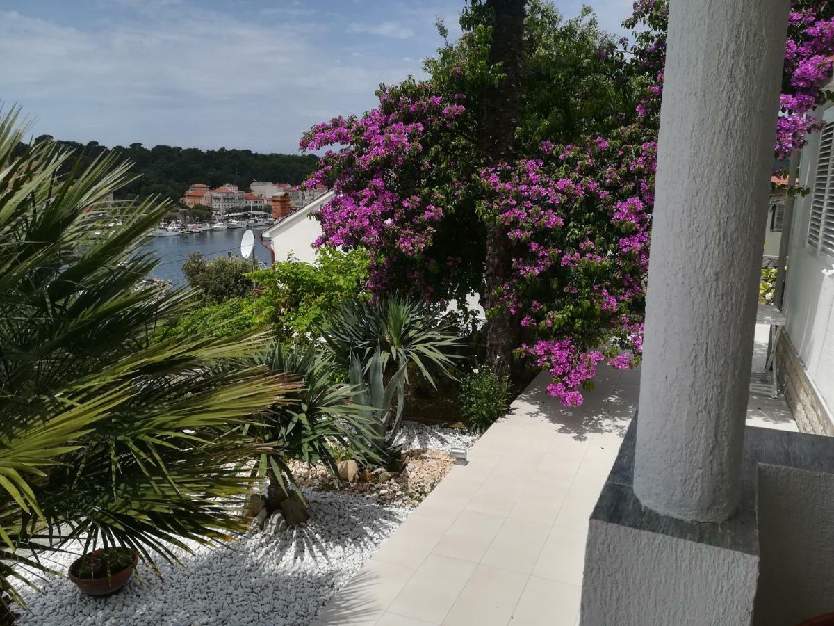 Apartmani Ivic Paka Rab Banjol Exterior photo